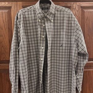Size XL
Nautica polo long sleeve button downn dress shirt 
NWNT